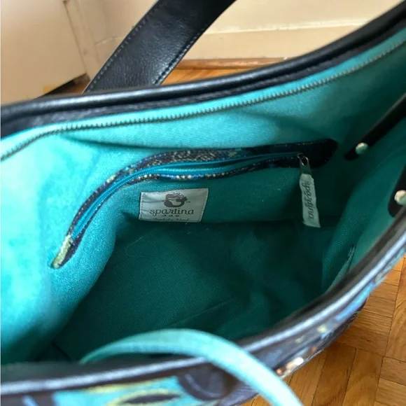 Purse - Picture 5 of 7